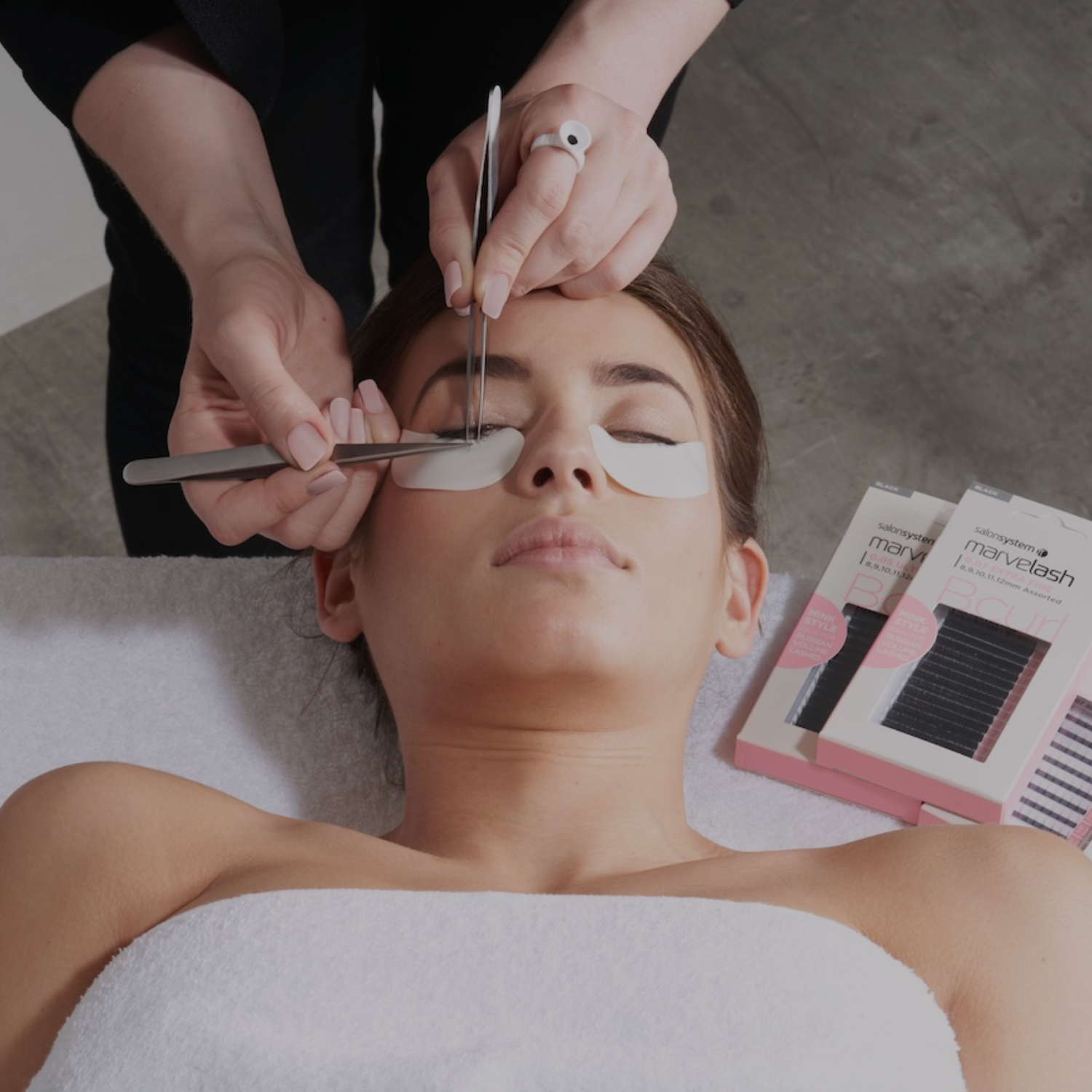 Claudia’s Lashes (Eyelash Technician)